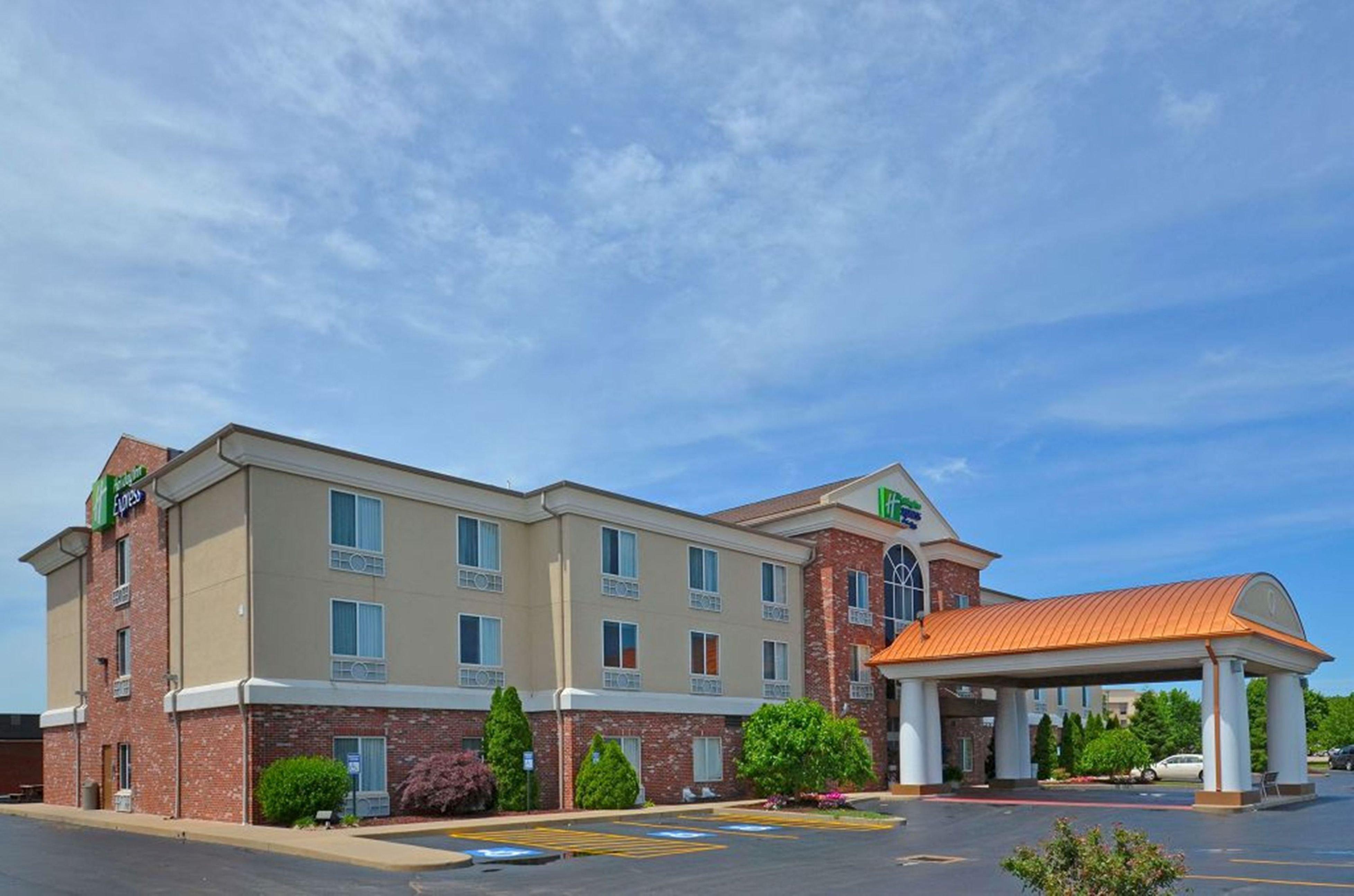 Holiday Inn Express Hotel & Suites Farmington, An Ihg Hotel Ngoại thất bức ảnh