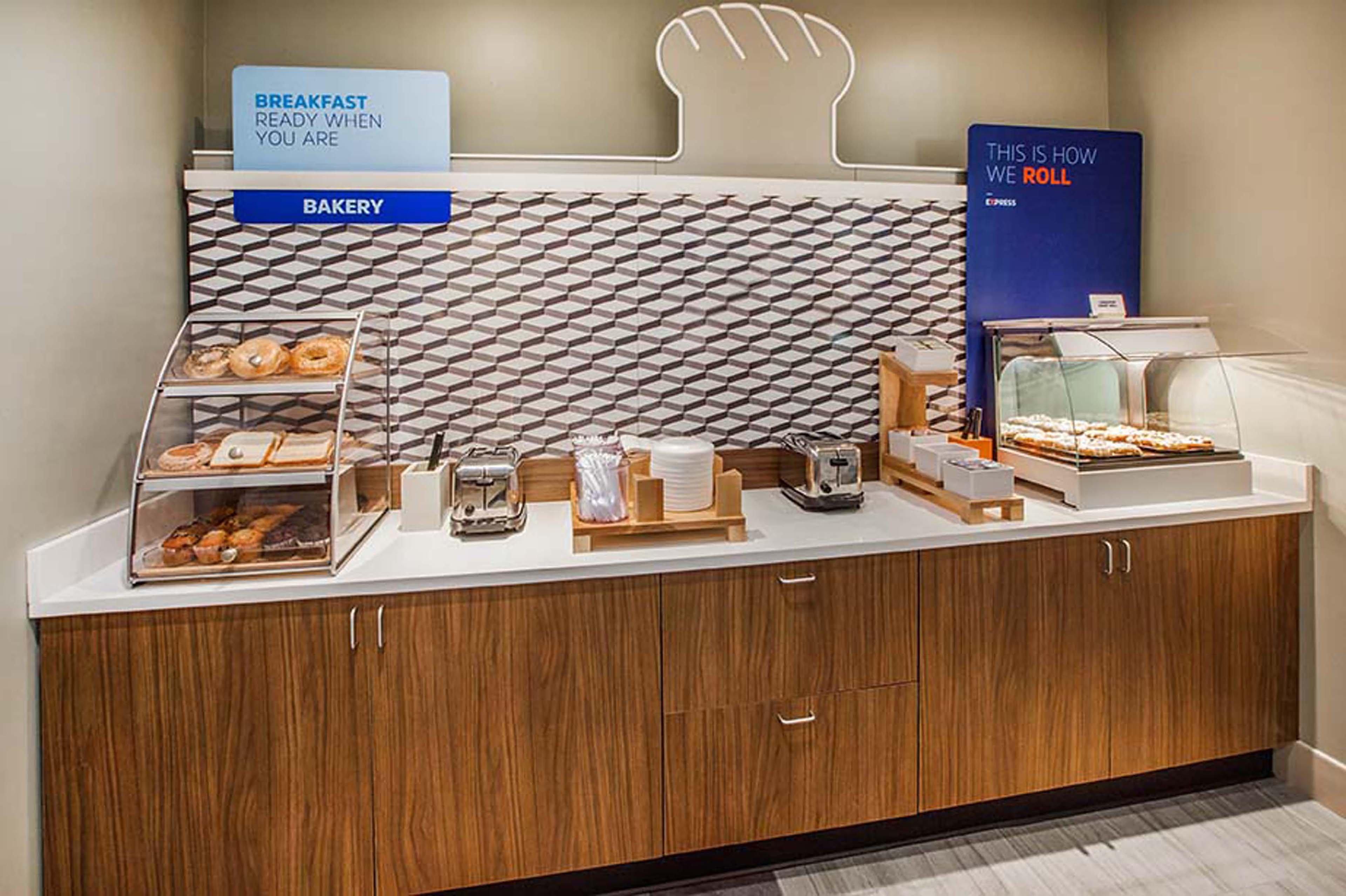 Holiday Inn Express Hotel & Suites Farmington, An Ihg Hotel Ngoại thất bức ảnh