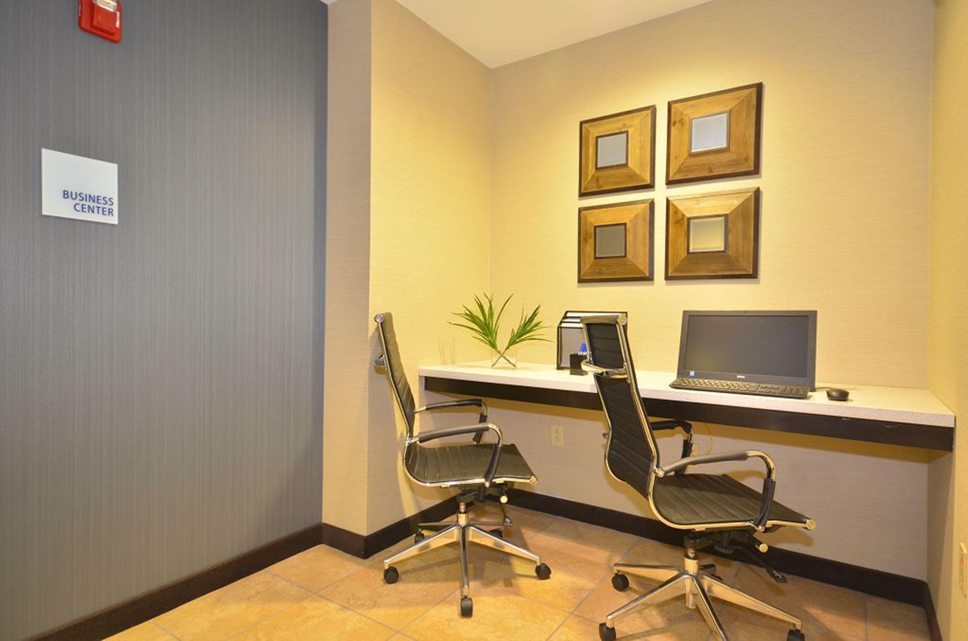 Holiday Inn Express Hotel & Suites Farmington, An Ihg Hotel Ngoại thất bức ảnh